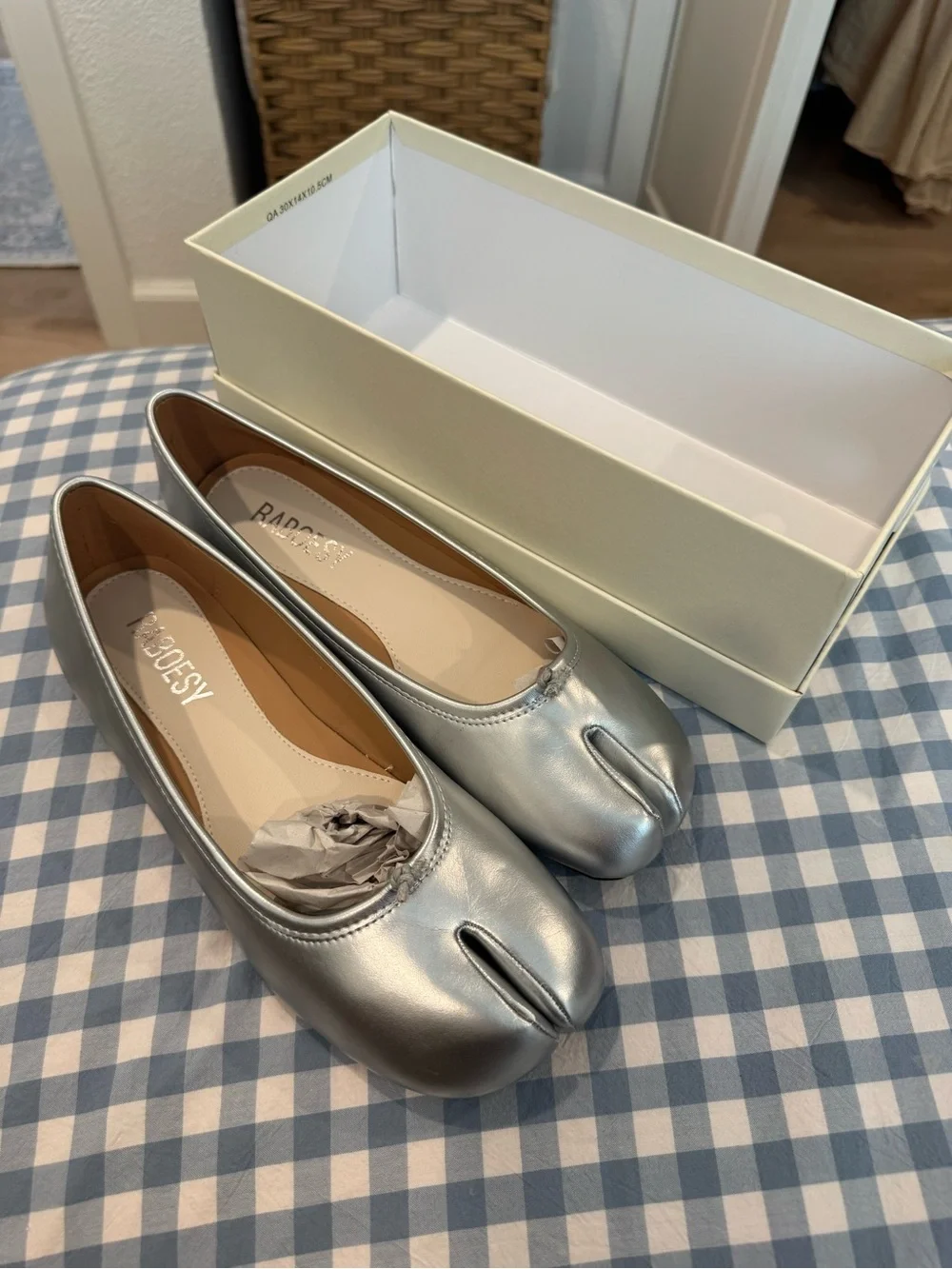 RABOESY Tabi Ballet Flat Silver